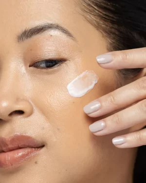 Vivier Daily Age-Defying Moisturizer - Image 3