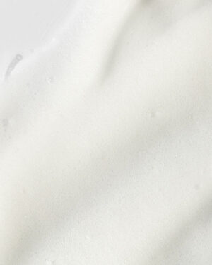 Vivier Ultra Foaming Cleanser - Image 2